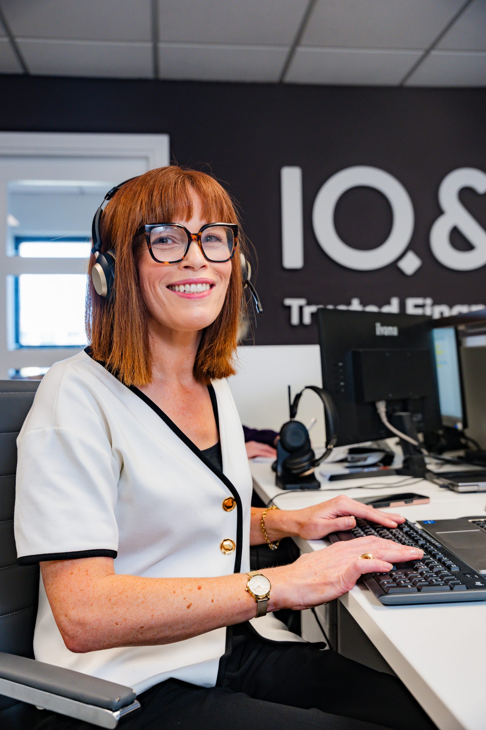 We help thousands of people every year with their financial planning and with your help we would like to help more, whilst helping you increase your service offering and bottom line. 